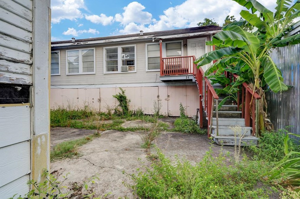 305 Roberts St, Houston TX  77003-2405 exterior