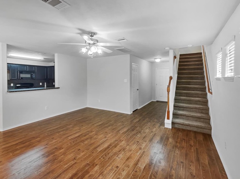 12818 Clermont Hbr Ct, Houston TX  77045 exterior