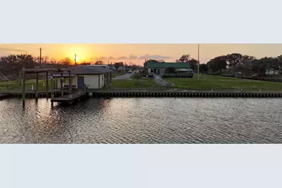 4621 Cr 459B, Freeport, TX 77541 - Photo 3