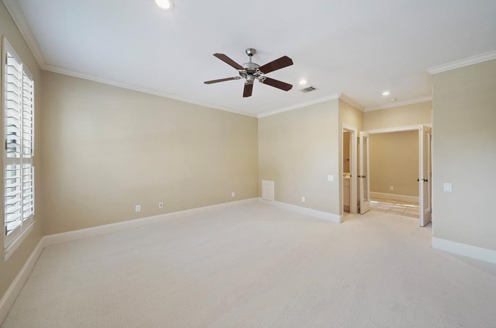 3531 Yupon, Houston TX  77006-4842 exterior