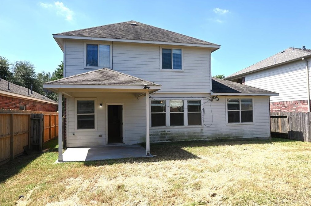 1103 Imperial Lk Dr, Houston TX  77073-6158 exterior