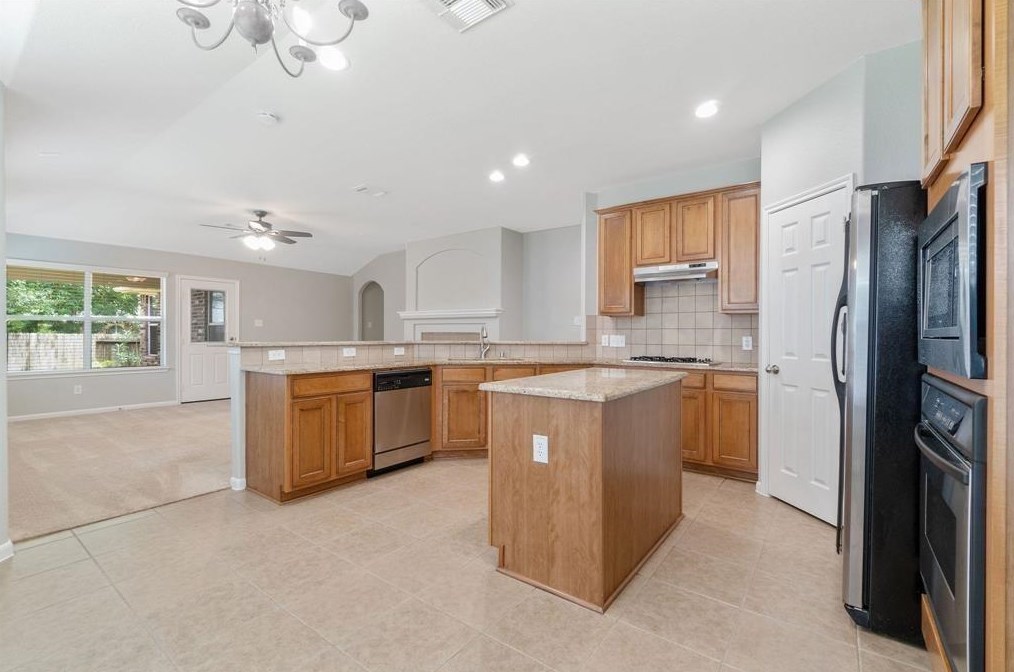79 Bryce Branch Cir, Spring TX  77382-5810 exterior