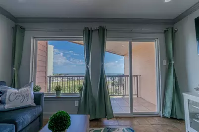 9520 Seawall Boulevard #318, Galveston, TX 77554 - Photo 13