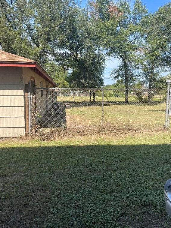 1222 Wycliffe Dr, Houston TX  77043-2706 exterior