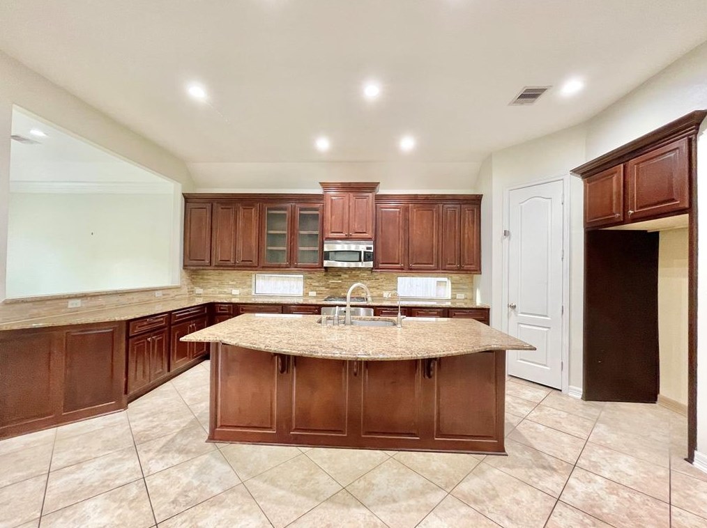 6942 Tiedmann Park Way, Sugar Land TX  77479-4491 exterior