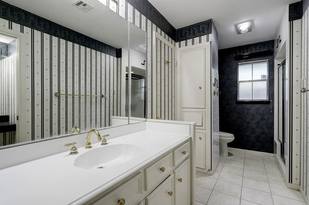 9 Tiffany Sq, Sugar Land TX  77478-3708 exterior