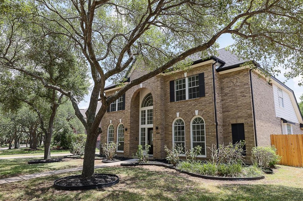 727 Epperson Way, Sugar Land TX  77479-5095 exterior