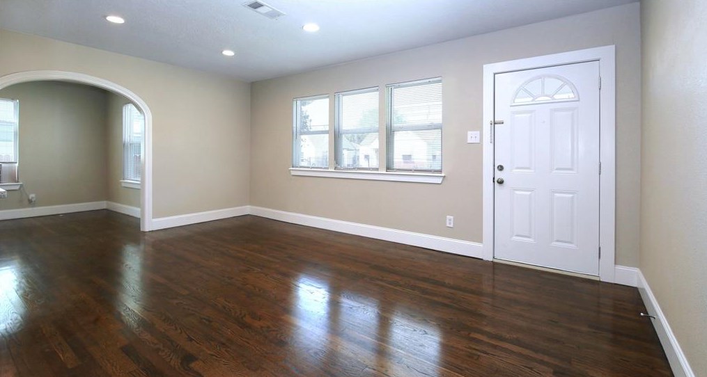 5520 Lawson St, Houston TX  77023-3811 exterior