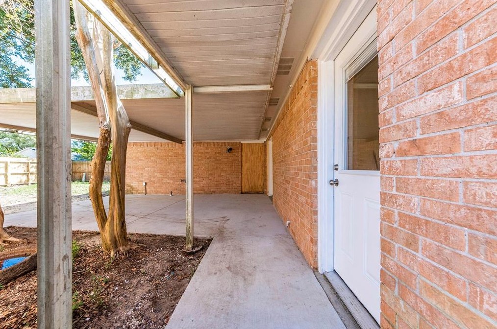 15807 Fathom Ln, Houston TX 77062-4437 exterior