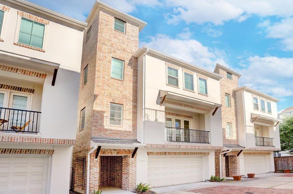 2011 Shearn St, Houston TX  77007-3907 exterior