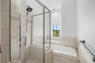 1926 Indiana St, Houston, TX 77019 - Photo 23