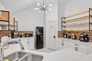 8222 Viny Ridge Dr, Houston, TX 77083 - Photo 11