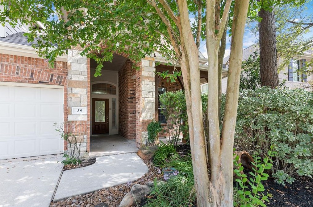 39 Arbor Camp Cir, Spring TX  77389-5319 exterior