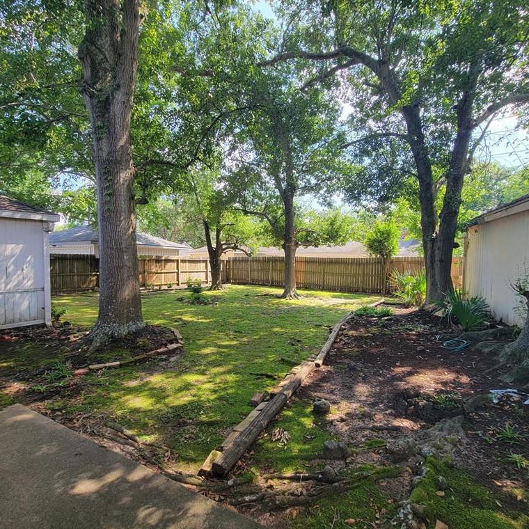 18630 Prince William Ln, Houston TX  77058-4225 exterior
