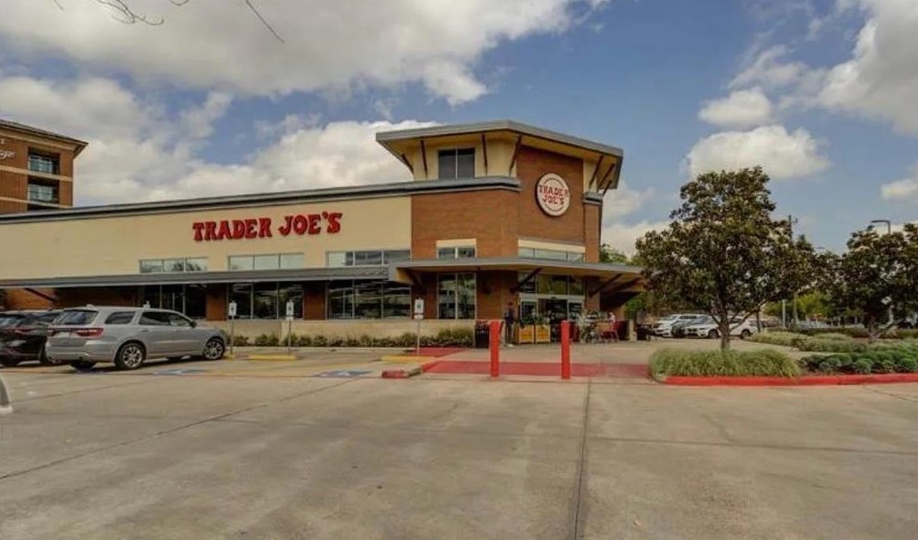 2574 Marilee Ln, Houston TX 77057-4253 exterior