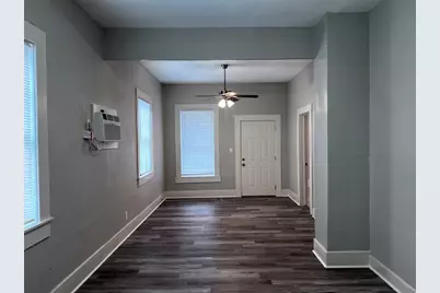 712 40th Street #2, Galveston, TX 77550 - Photo 3