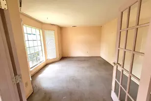 1601 15th St N, Texas City, TX 77590 - Photo 3