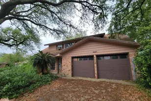 1601 15th St N, Texas City, TX 77590 - Photo 1