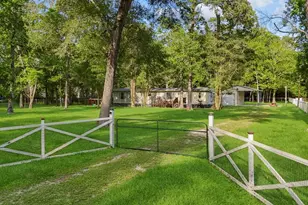 100 County Rd 6478, Dayton, TX 77535 - Photo 3