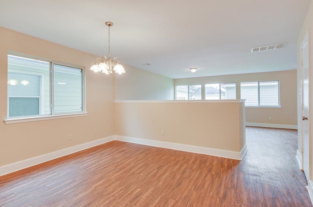 11838 Chanteloup Dr, Houston TX  77047-4436 exterior