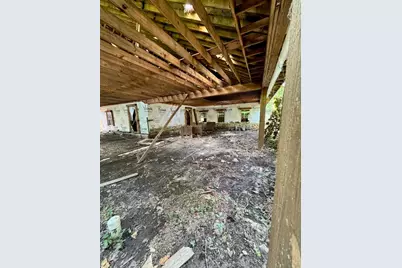 9318 Sherbourne Street, Houston, TX 77016 - Photo 9