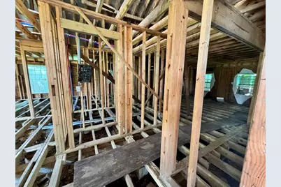 9318 Sherbourne Street, Houston, TX 77016 - Photo 7