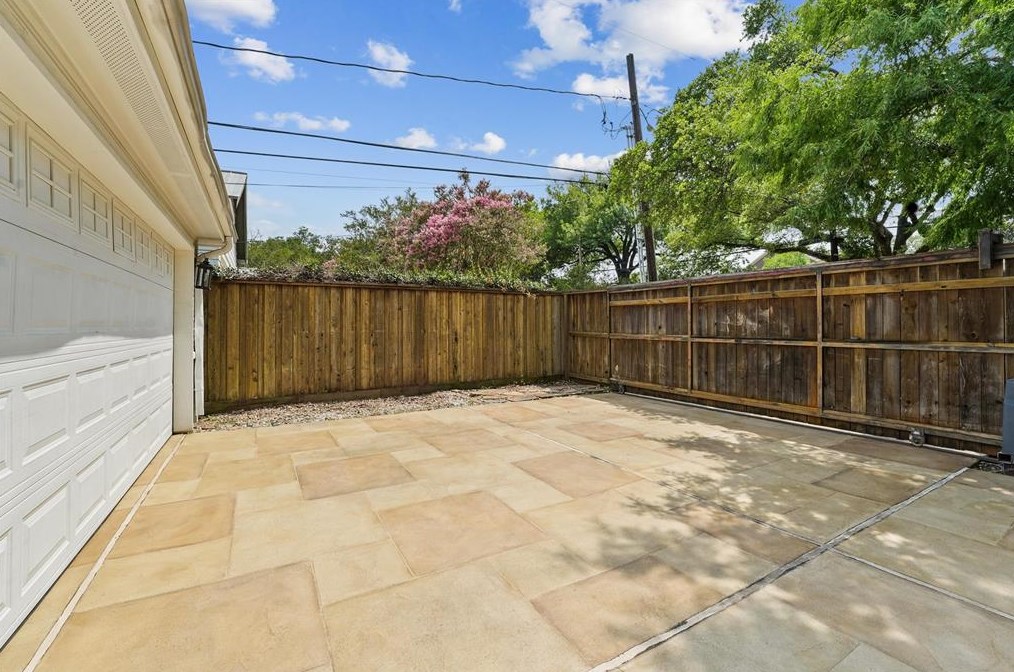 1034 7 St, Houston TX  77009-7102 exterior