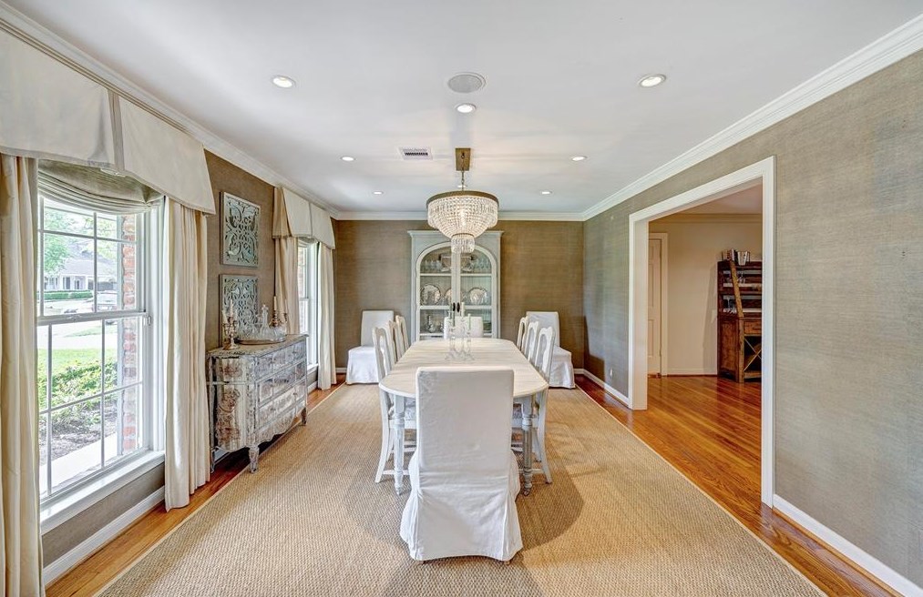 6236 Terwilliger Way, Houston TX  77056-2607 exterior