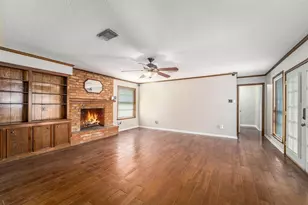 3608 Canterbury Dr, Baytown, TX 77521 - Photo 9