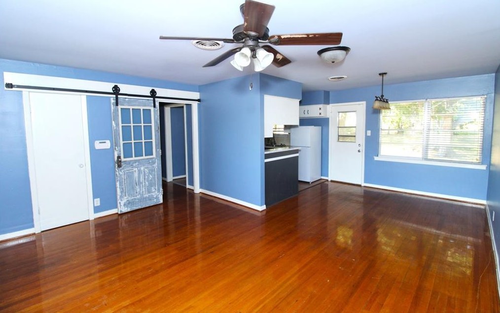 104 Oleander St, Richwood TX  77566-5620 exterior