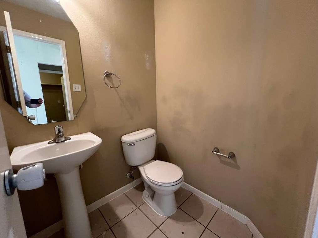 8415 Windy Thicket Ln, Cypress TX 77433-1524 exterior