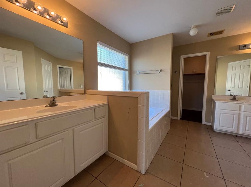 8415 Windy Thicket Ln, Cypress TX 77433-1524 exterior