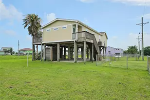 1972 Ave D, Crystal Beach, TX 77650 - Photo 5