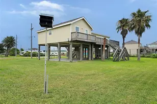 1972 Ave D, Crystal Beach, TX 77650 - Photo 7