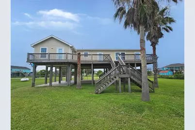 1972 Avenue D, Crystal Beach, TX 77650 - Photo 3