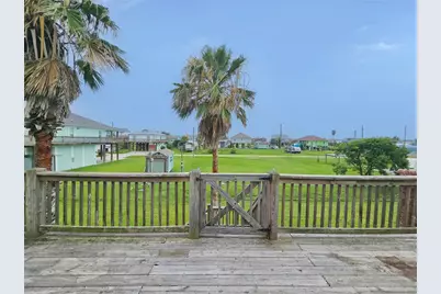 1972 Avenue D, Crystal Beach, TX 77650 - Photo 1
