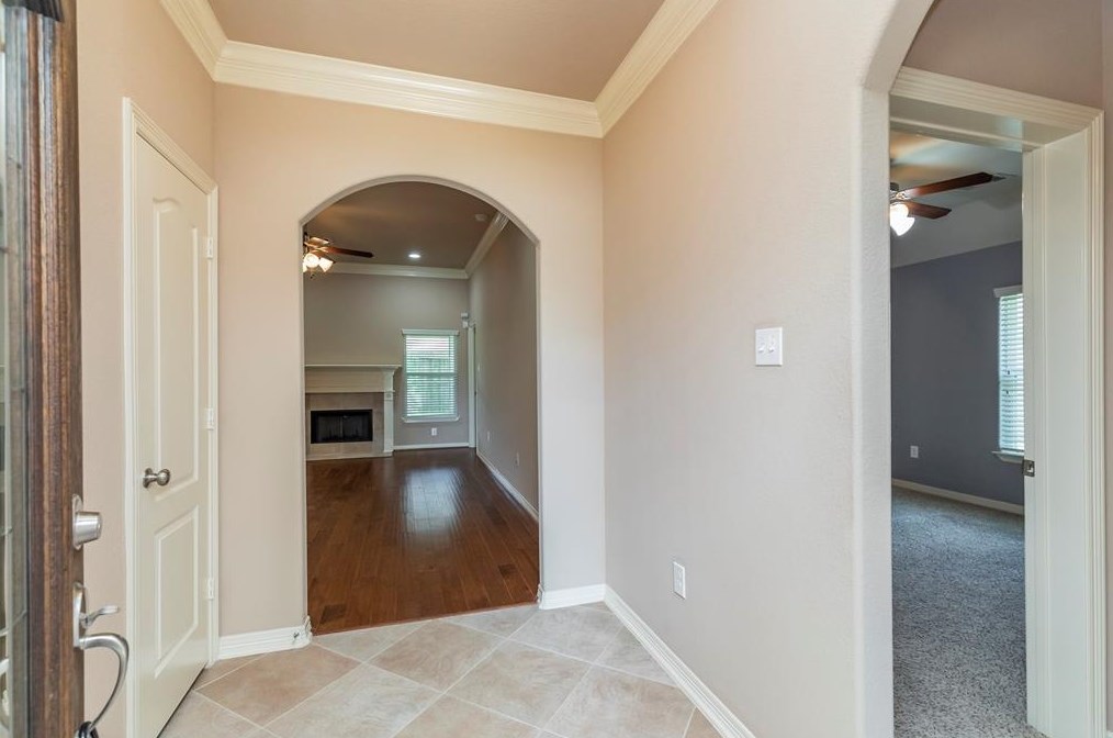 5807 Cypresswell Ct, Spring TX  77379-7999 exterior