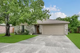 16937 Larkspur, Conroe, TX 77385 - Photo 3