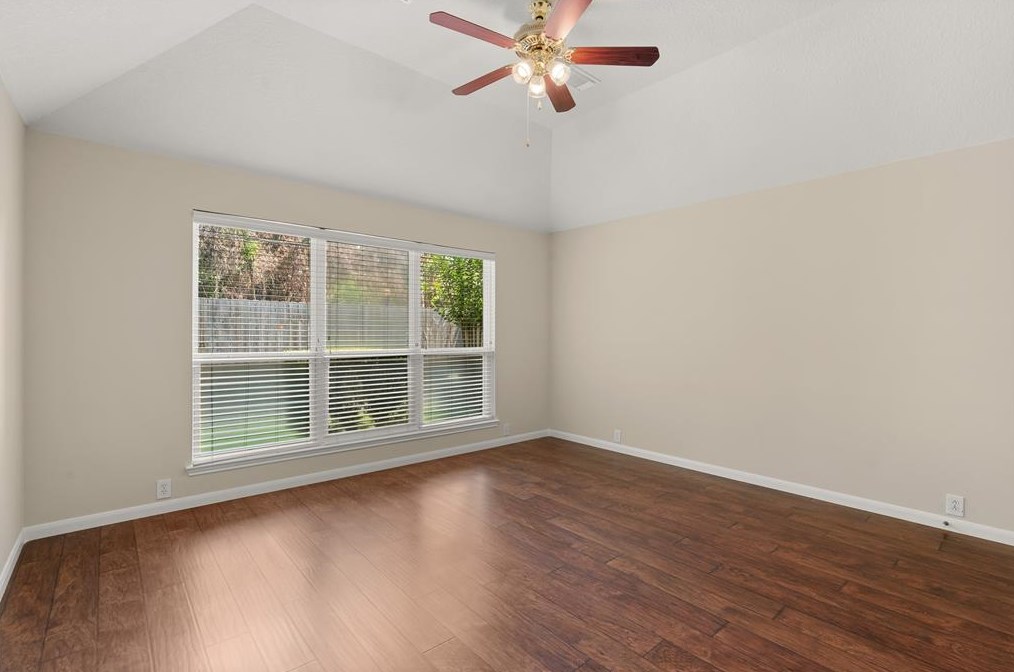 11854 Leaf Oak Dr, Houston TX  77065-5226 exterior