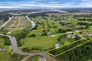 141 Grandview Blvd, Montgomery, TX 77356 - Photo 1