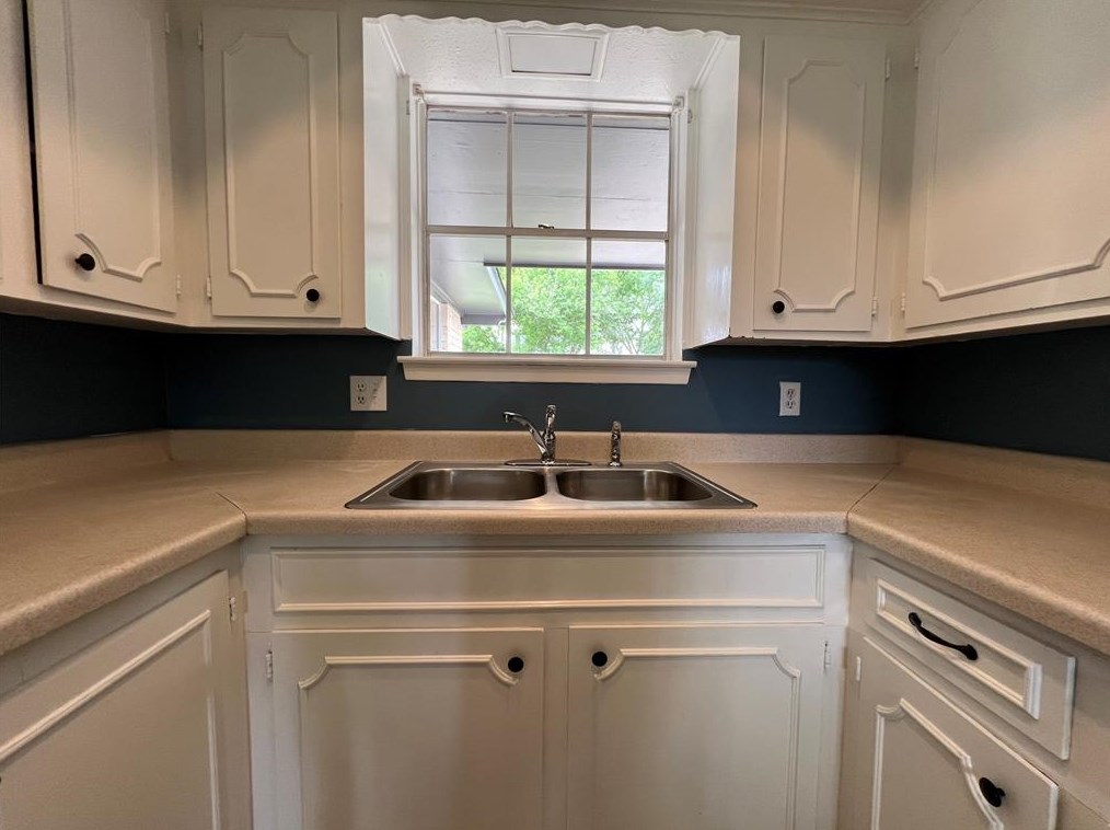 7514 Vernwood St, Houston TX 77040-2713 exterior