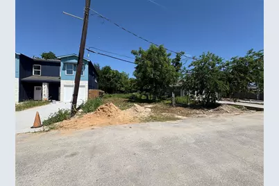 2714 Sam Wilson Street, Houston, TX 77020 - Photo 3