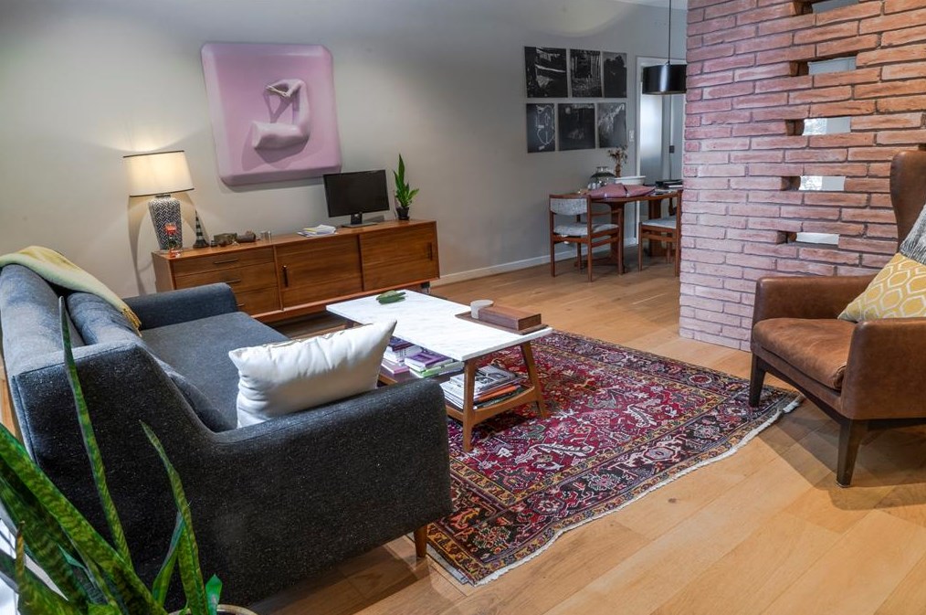 5926 Moonmist Dr, Houston TX  77081-4309 exterior