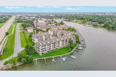 18809 Egret Bay Boulevard #306, Webster, TX 77058 - Photo 3