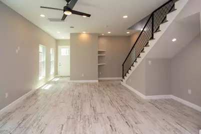 317-A E 35th Street, Houston, TX 77018 - Photo 7