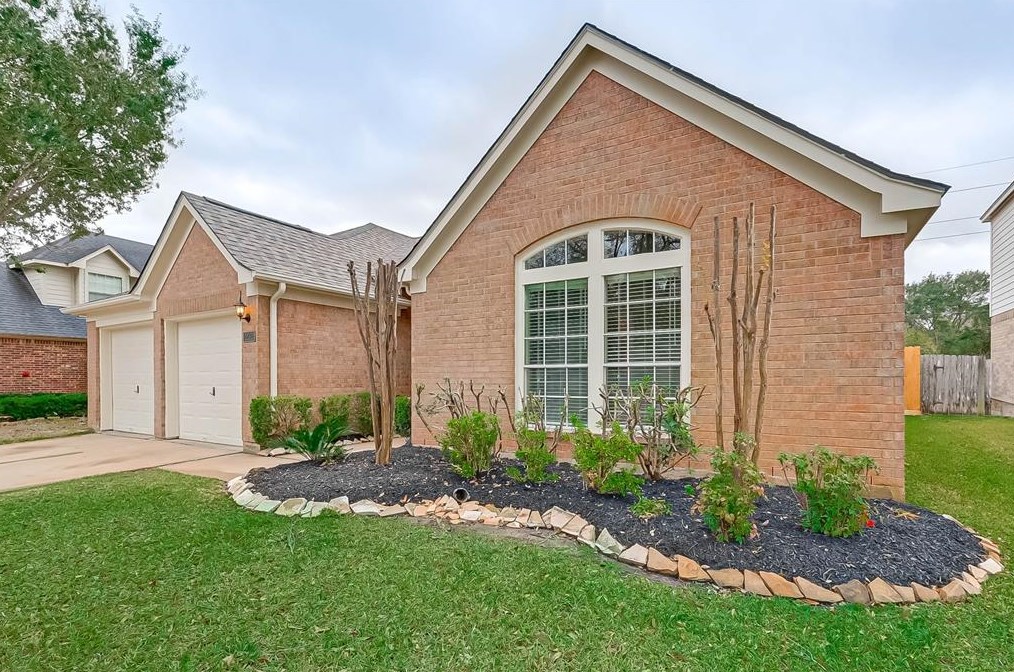 22523 Cascade Springs Dr, Katy TX  77494-8249 exterior