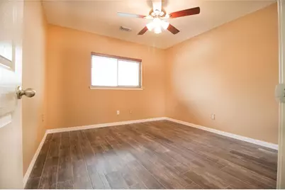 4826 Glenpark Drive, La Porte, TX 77571 - Photo 19