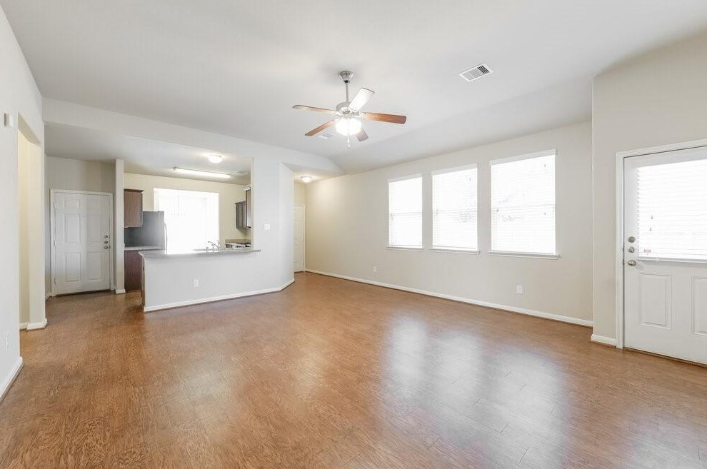 3346 Allington Ct, Houston TX  77014-2915 exterior