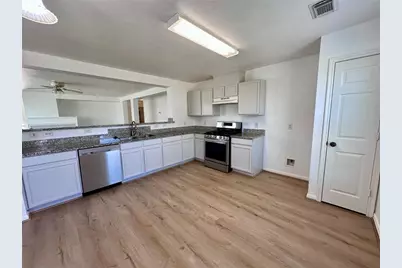 3927 Brook Garden Lane, Katy, TX 77449 - Photo 5