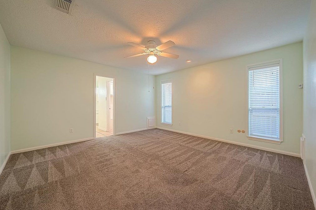 20518 Manette Dr, Katy TX  77450-2014 exterior